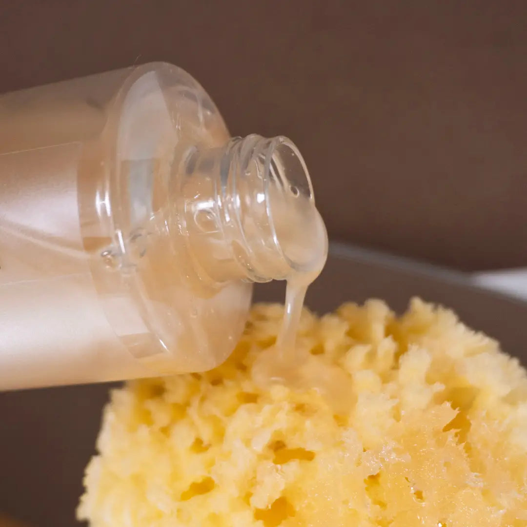 Auraskin Shower Gel( BODY & HAIR) with 10% Upcycled  Coffee Grounds 250ml